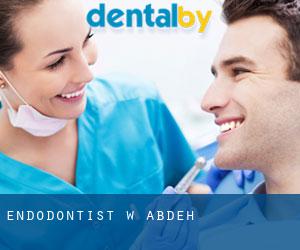 Endodontist w Ābādeh